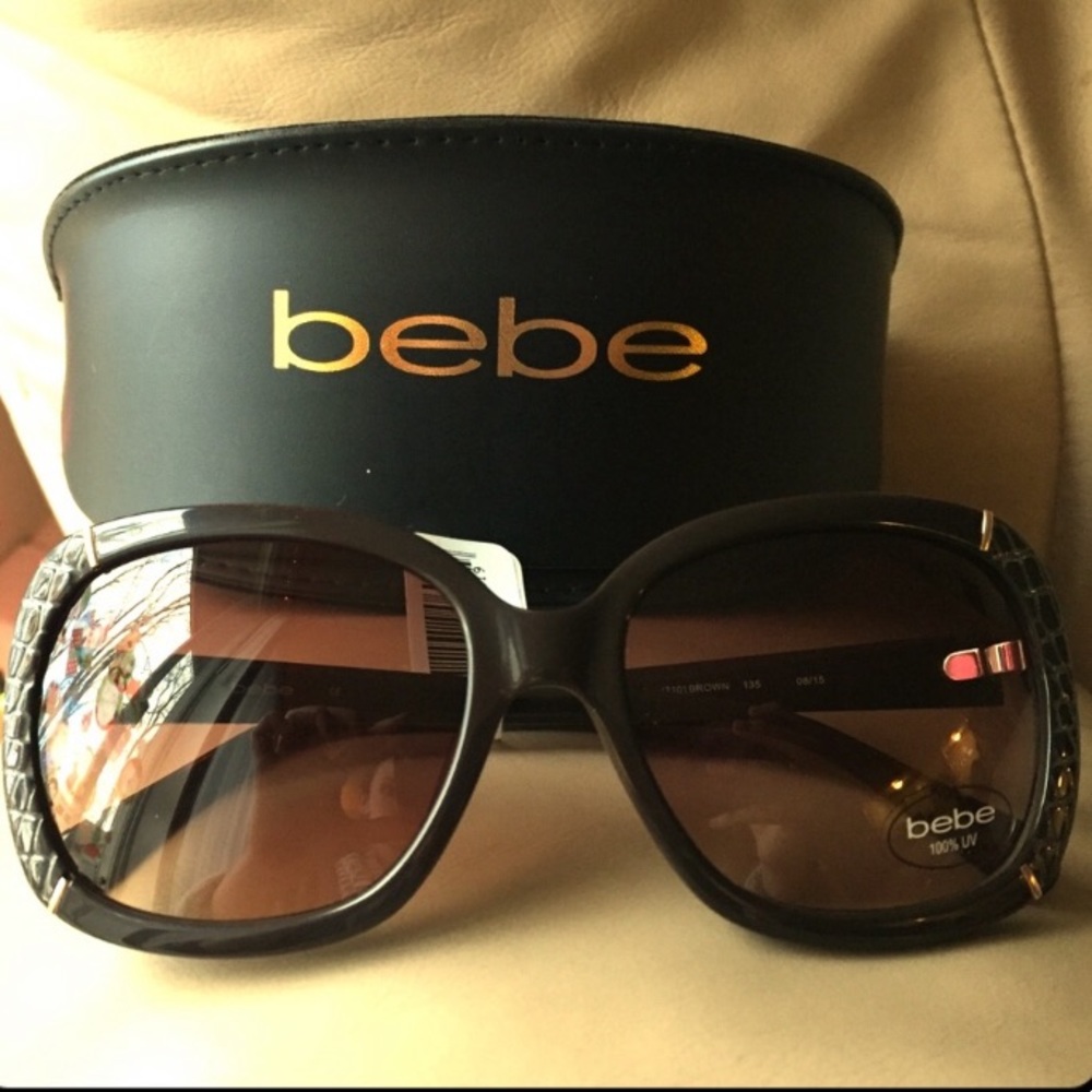 NWT Bebe Sunglasses